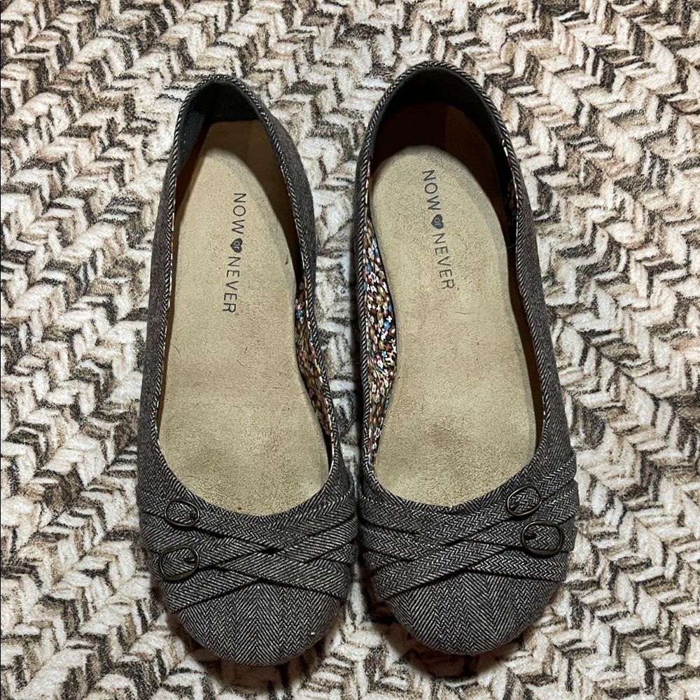 Women's Gray/Brown Ballet Flats, size 10